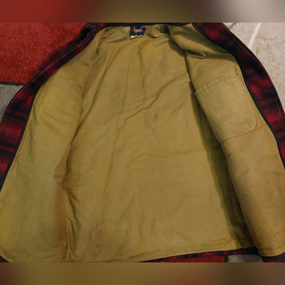 1950’s-1965 era Woolrich Flannel Coat - Picture 3 of 11